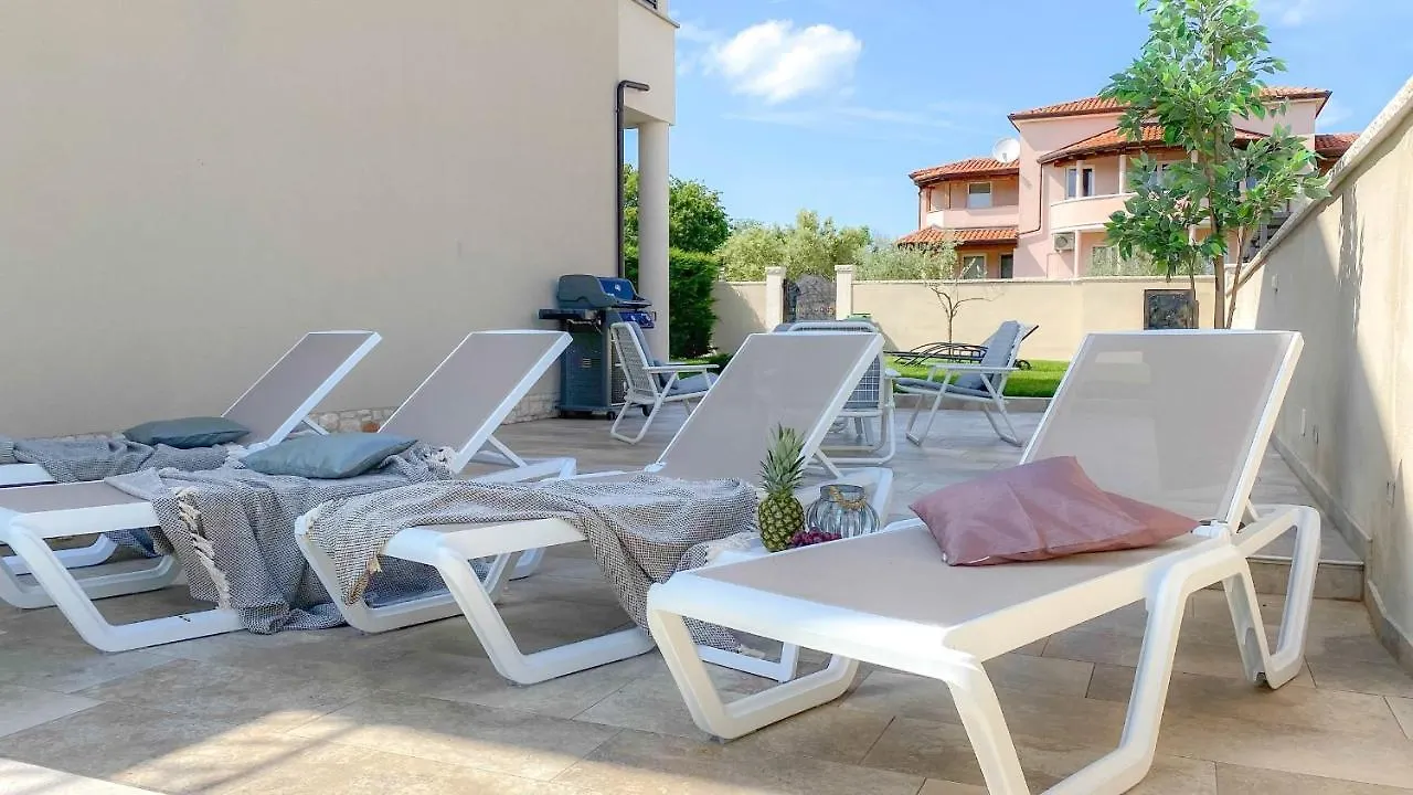 Ferienhaus Casa Hana Bužinija