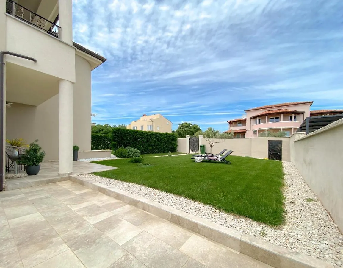 Ferienhaus Casa Hana Bužinija